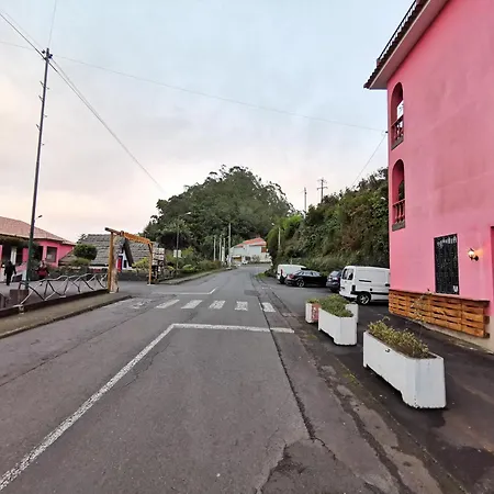 Bed & Breakfast In Nature Santana (Madeira)