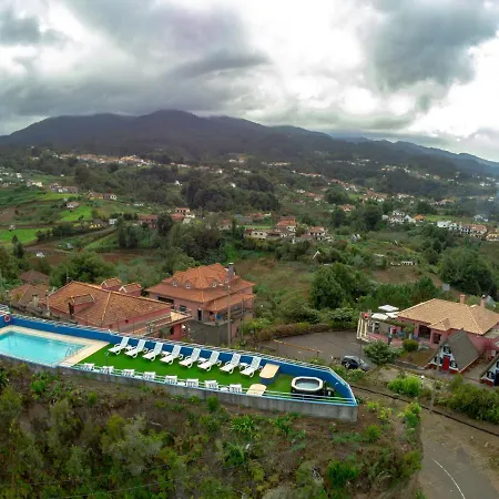 Bed & Breakfast In Nature Santana (Madeira)