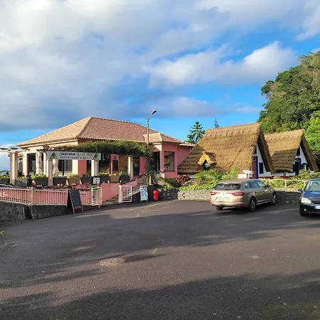 Oda ve Kahvaltı In Nature Santana (Madeira)