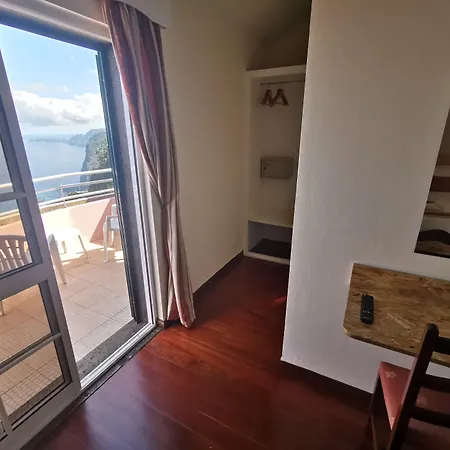 In Nature فندق مبيت وإفطار 3*